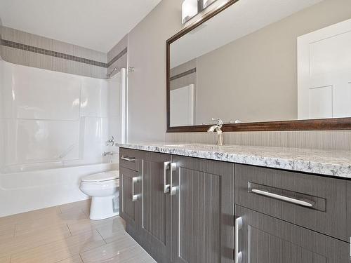 1504 Cunningham Cape, Edmonton, AB - Indoor Photo Showing Bathroom