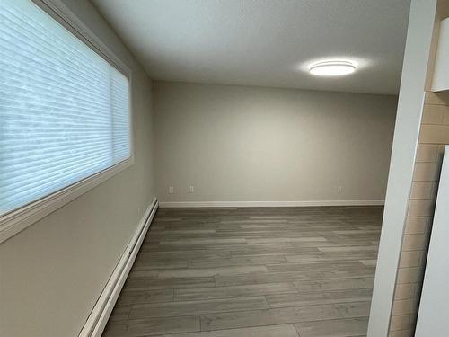 9341 95 Street, Edmonton, AB - Indoor Photo Showing Other Room