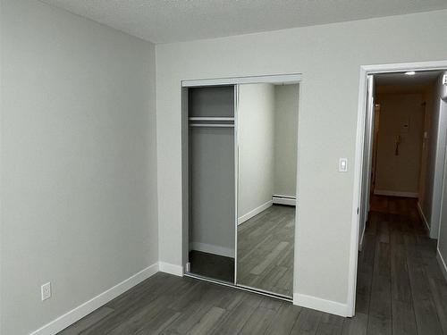 9341 95 Street, Edmonton, AB - Indoor Photo Showing Other Room