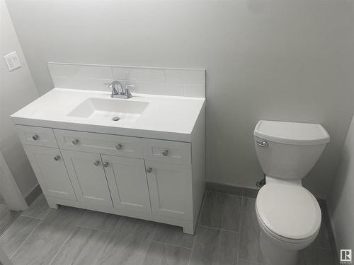 9341 95 Street, Edmonton, AB - Indoor Photo Showing Bathroom