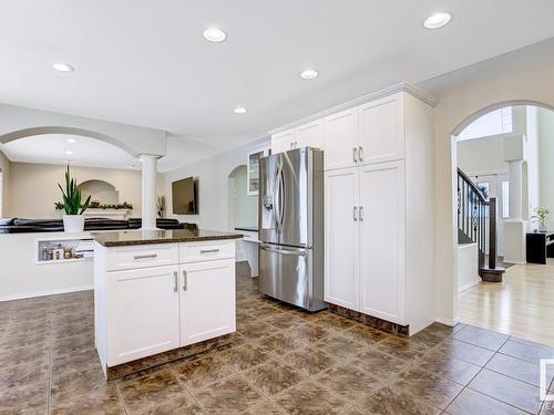 8918 159A Avenue, Edmonton, AB - Indoor Photo Showing Kitchen