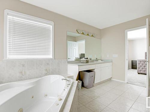 8918 159A Avenue, Edmonton, AB - Indoor Photo Showing Bathroom