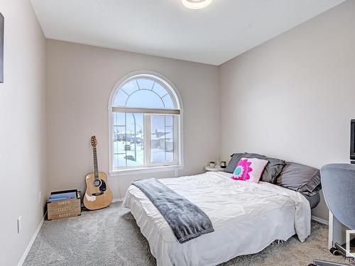 8918 159A Avenue, Edmonton, AB - Indoor Photo Showing Bedroom