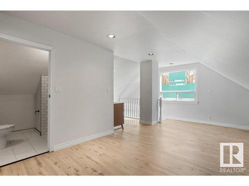 10623 83 Street, Edmonton, AB - Indoor Photo Showing Other Room