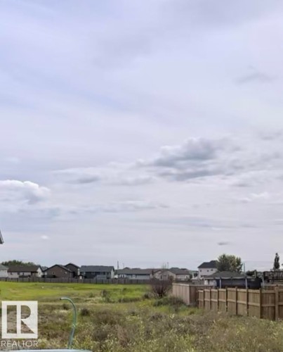 4607 65 Avenue, Cold Lake, AB 