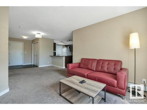 205 534 Watt Boulevard, Edmonton, AB - Indoor Photo Showing Living Room