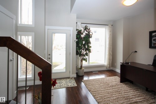 11411 76 Avenue, Edmonton, AB - Indoor Photo Showing Other Room