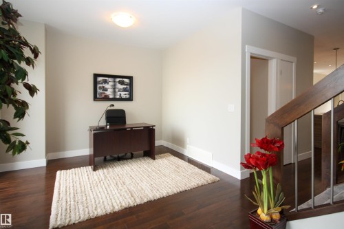 11411 76 Avenue, Edmonton, AB - Indoor