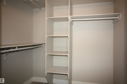 11411 76 Avenue, Edmonton, AB - Indoor With Storage