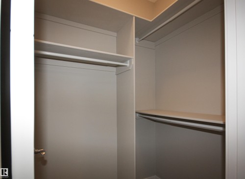 11411 76 Avenue, Edmonton, AB - Indoor