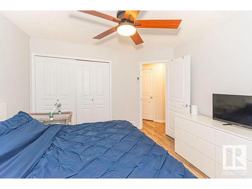 4848 148 Avenue, Edmonton, AB - Indoor Photo Showing Bedroom