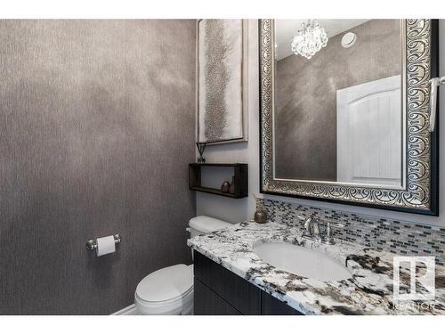 3414 Parker Loop, Edmonton, AB - Indoor Photo Showing Bathroom