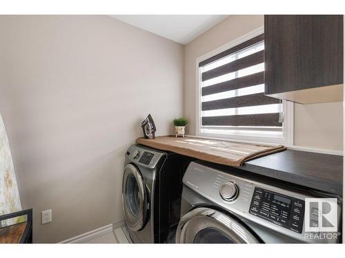 3414 Parker Loop, Edmonton, AB - Indoor Photo Showing Laundry Room