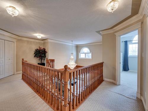 946 Hollingsworth Bend, Edmonton, AB - Indoor Photo Showing Other Room