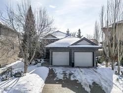 4011 MACTAGGART Drive  Edmonton, AB T6R 0J3