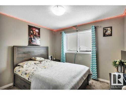 5316 22 Avenue, Edmonton, AB - Indoor Photo Showing Bedroom