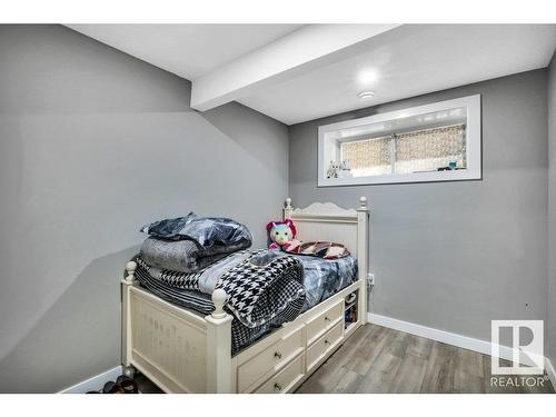 5316 22 Avenue, Edmonton, AB - Indoor Photo Showing Bedroom