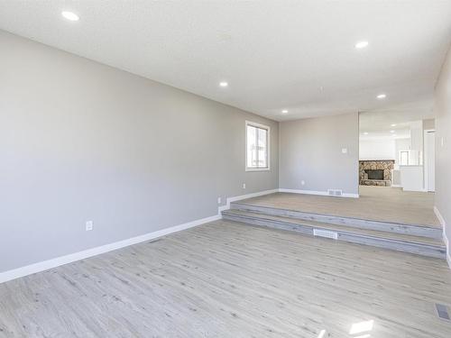 16723 98 Street, Edmonton, AB - Indoor Photo Showing Other Room