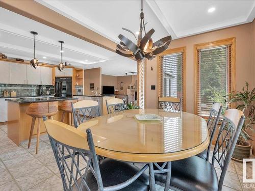 19 Rhatigan Road E, Edmonton, AB - Indoor Photo Showing Dining Room