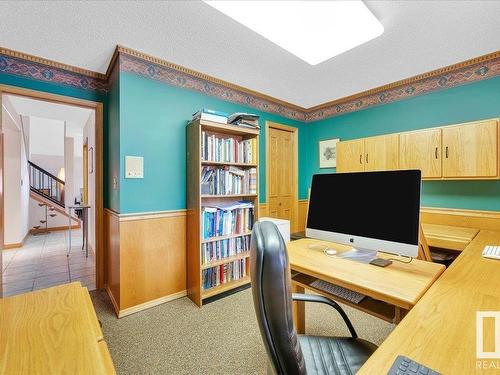 19 Rhatigan Road E, Edmonton, AB - Indoor Photo Showing Office