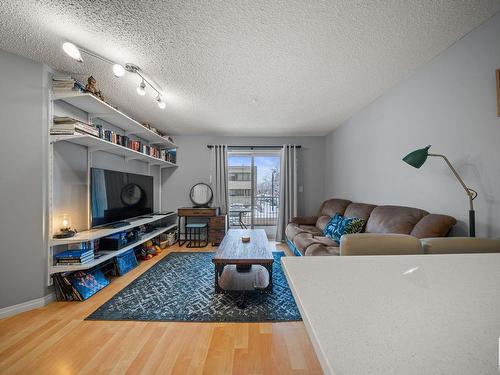 214 10535 122 Street, Edmonton, AB - Indoor Photo Showing Living Room