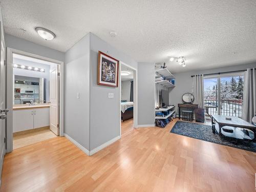 214 10535 122 Street, Edmonton, AB - Indoor