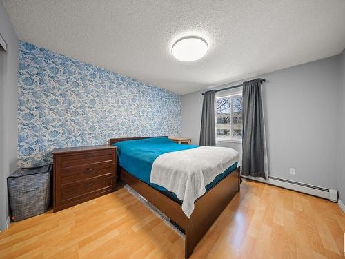 214 10535 122 Street, Edmonton, AB - Indoor Photo Showing Bedroom