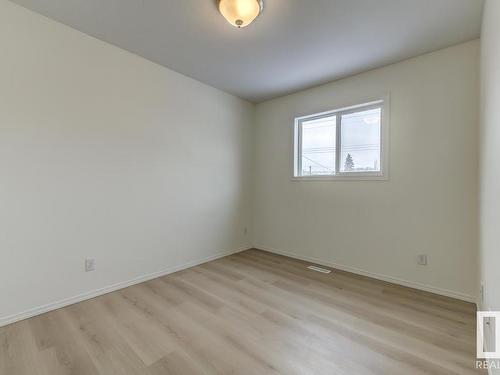 12042 65 Street, Edmonton, AB - Indoor Photo Showing Other Room