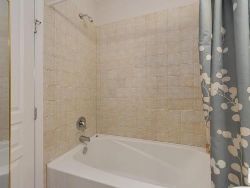 162 4823 104A Street, Edmonton, AB - Indoor Photo Showing Bathroom