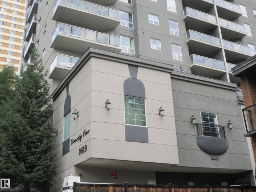 103 9819 104 Street, Edmonton, AB - Outdoor With Balcony