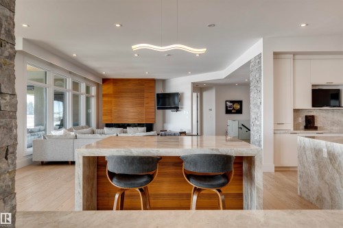 B 25056 Twp Road 492, Rural Leduc County, AB - Indoor Photo Showing Kitchen With Upgraded Kitchen