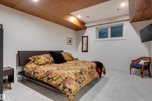 B 25056 Twp Road 492, Rural Leduc County, AB - Indoor Photo Showing Bedroom