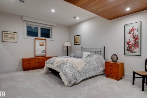 B 25056 Twp Road 492, Rural Leduc County, AB - Indoor Photo Showing Bedroom