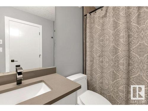 12116 80 Street, Edmonton, AB - Indoor Photo Showing Bathroom