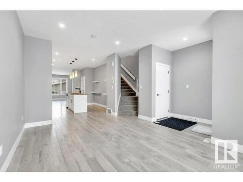 12116 80 Street, Edmonton, AB - Indoor