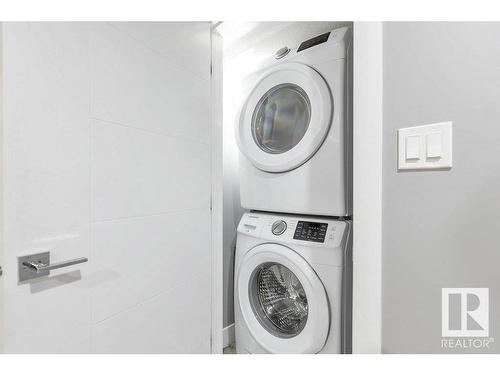 12116 80 Street, Edmonton, AB - Indoor Photo Showing Laundry Room