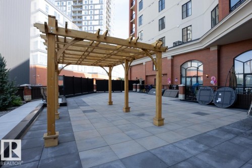 604 10108 125 Street, Edmonton, AB - Outdoor