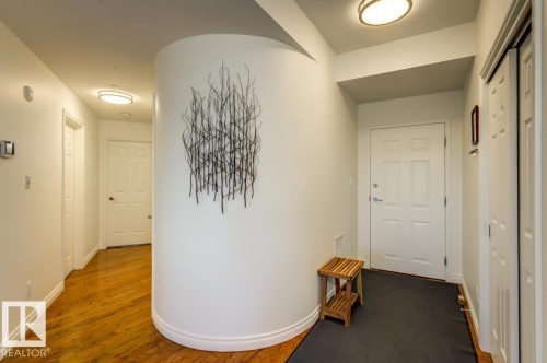 604 10108 125 Street, Edmonton, AB - Indoor Photo Showing Other Room