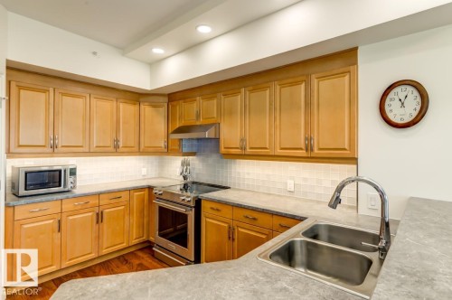 604 10108 125 Street, Edmonton, AB - Indoor Photo Showing Kitchen With Double Sink