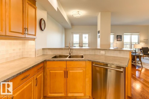 604 10108 125 Street, Edmonton, AB - Indoor Photo Showing Kitchen With Double Sink