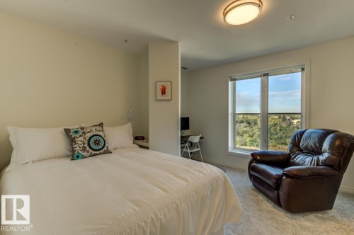 604 10108 125 Street, Edmonton, AB - Indoor Photo Showing Bedroom