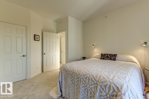 604 10108 125 Street, Edmonton, AB - Indoor Photo Showing Bedroom