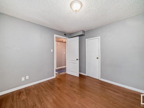 4237 117 Avenue, Edmonton, AB - Indoor Photo Showing Other Room