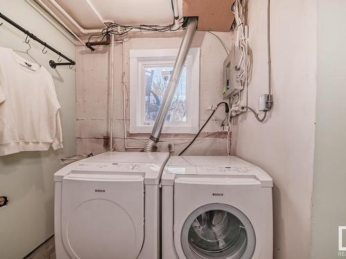 4237 117 Avenue, Edmonton, AB - Indoor Photo Showing Laundry Room