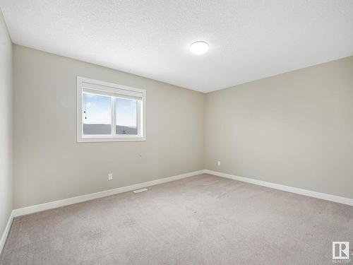 5911 168 Avenue, Edmonton, AB - Indoor Photo Showing Other Room