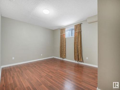 5911 168 Avenue, Edmonton, AB - Indoor Photo Showing Other Room