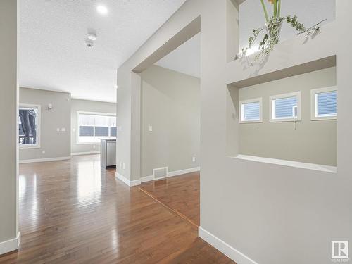 5911 168 Avenue, Edmonton, AB - Indoor Photo Showing Other Room