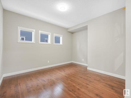 5911 168 Avenue, Edmonton, AB - Indoor Photo Showing Other Room