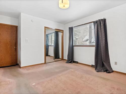 7704 97 Avenue, Edmonton, AB - Indoor Photo Showing Other Room