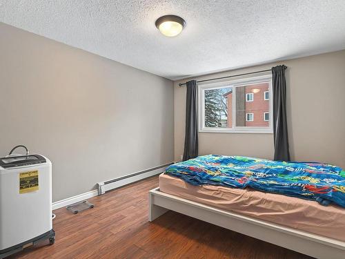 203 11308 108 Avenue, Edmonton, AB - Indoor Photo Showing Bedroom